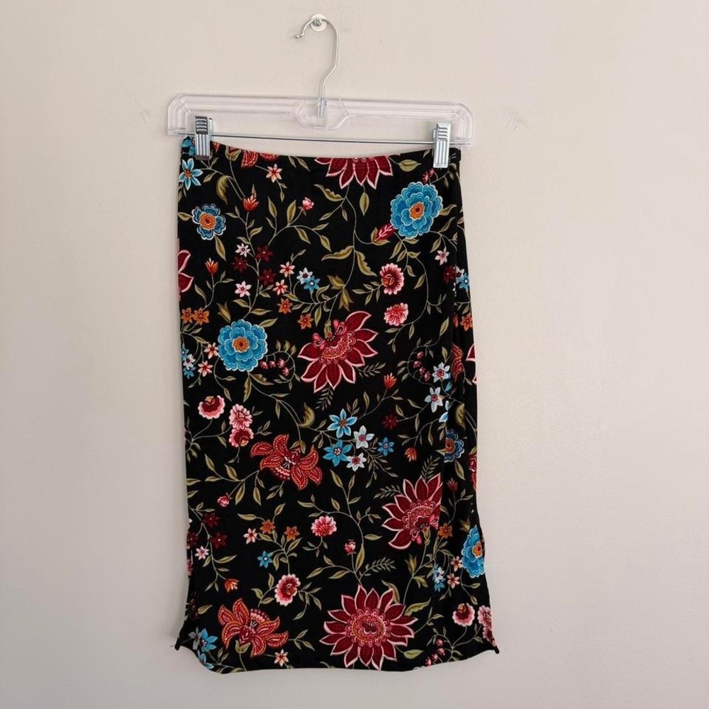 BCBGMaxAzria Black Floral Midi Skirt with Red & Blue Flowers - Picture 2 of 6